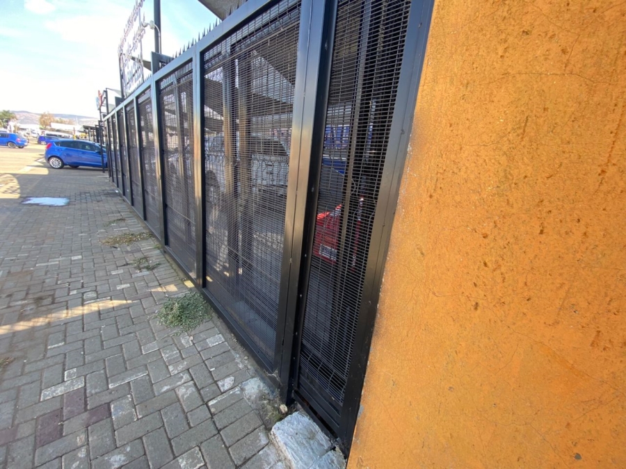 To Let Commercial Property for Rent in Rustenburg Central North West